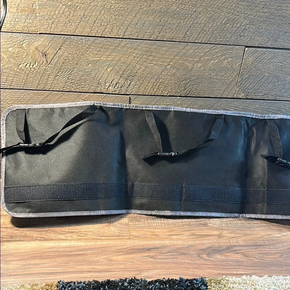 Vehicle Organizer Attach to Head Rest Divide Rows Pet Barrier Kid Snack Cubby?